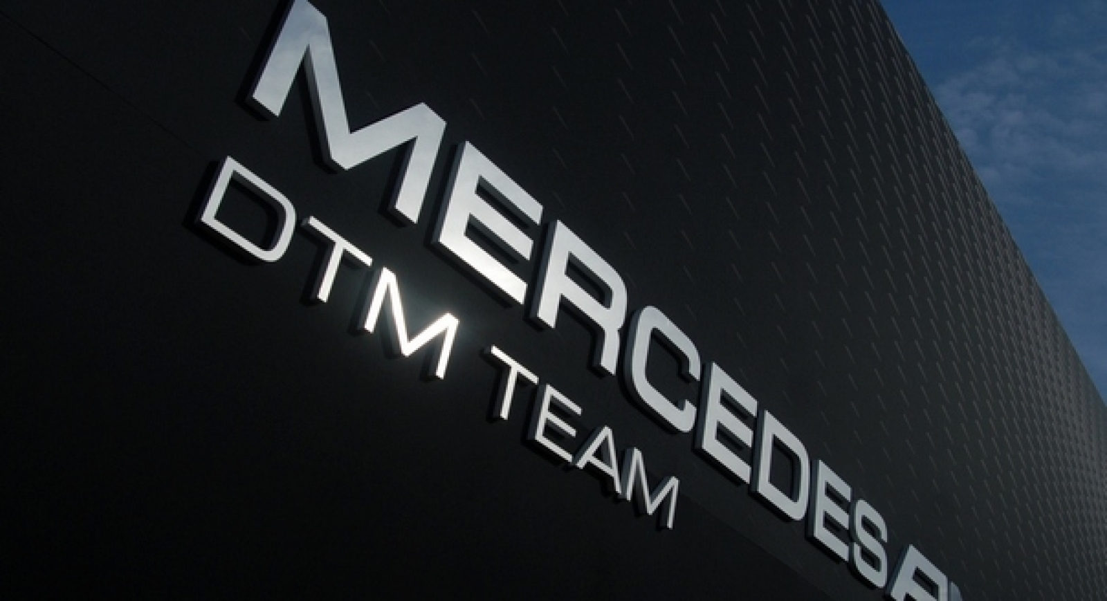 DTM: Mercedes укомплектован – без Петрова