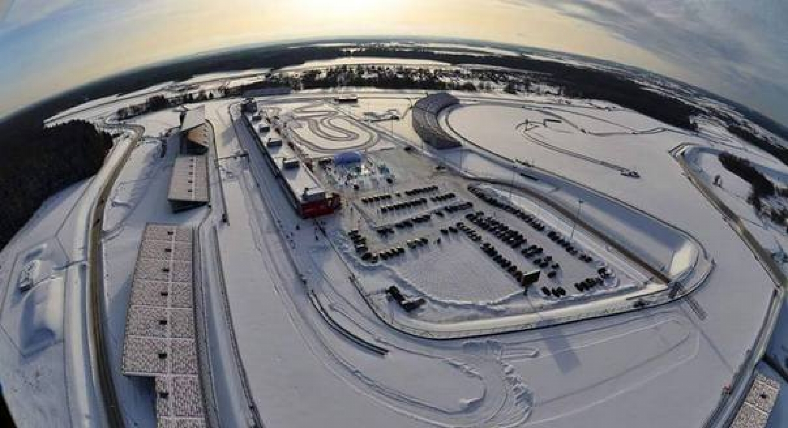 Зимний фестиваль Porsche на Moscow Raceway